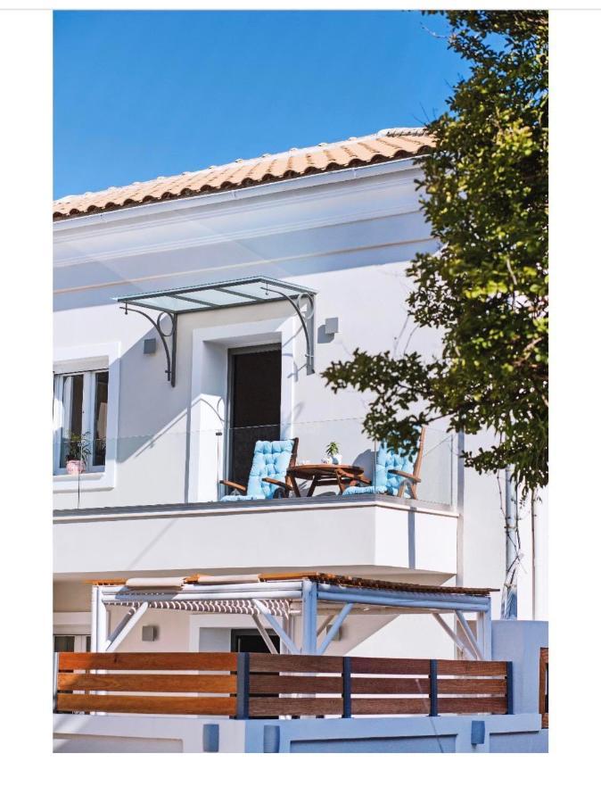 Athena Luxury Apartments Mesongi Ngoại thất bức ảnh
