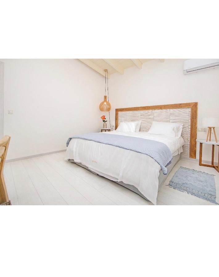 Athena Luxury Apartments Mesongi Ngoại thất bức ảnh
